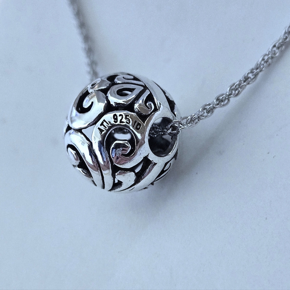 Annika Witt Sterling Silver🤍 Floating🛶 Scroll📜 Ball⚾️ Pendant Necklace - - Picture 8 of 15